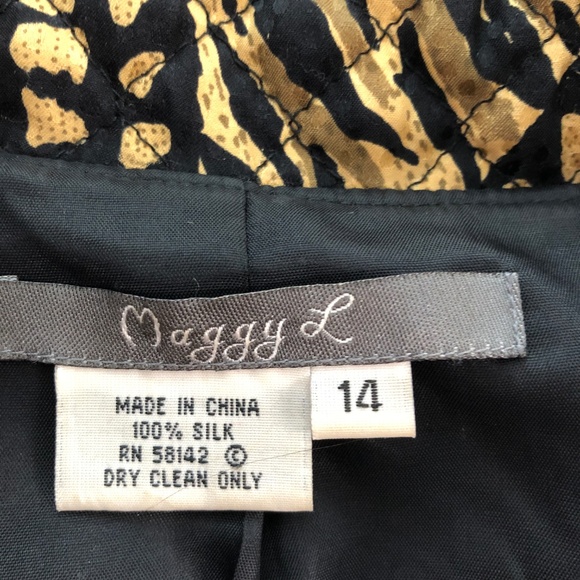 Maggy L 100% silk animal print zipper jacket - Picture 6 of 7